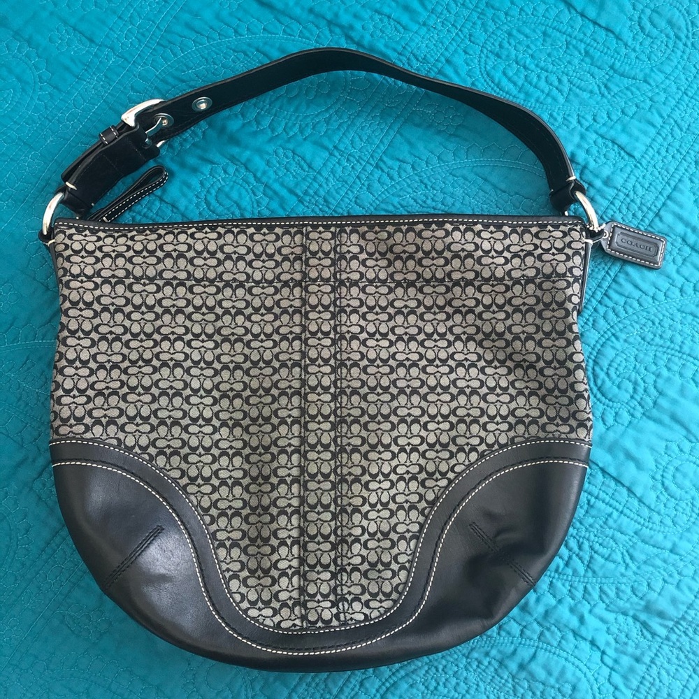 SOLD Coach hobo purse! 👜